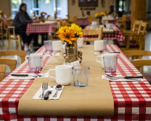 Shouldice Stampede Lunch 2024